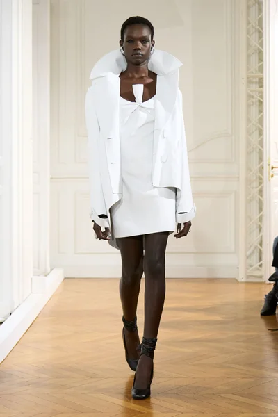 Look 20